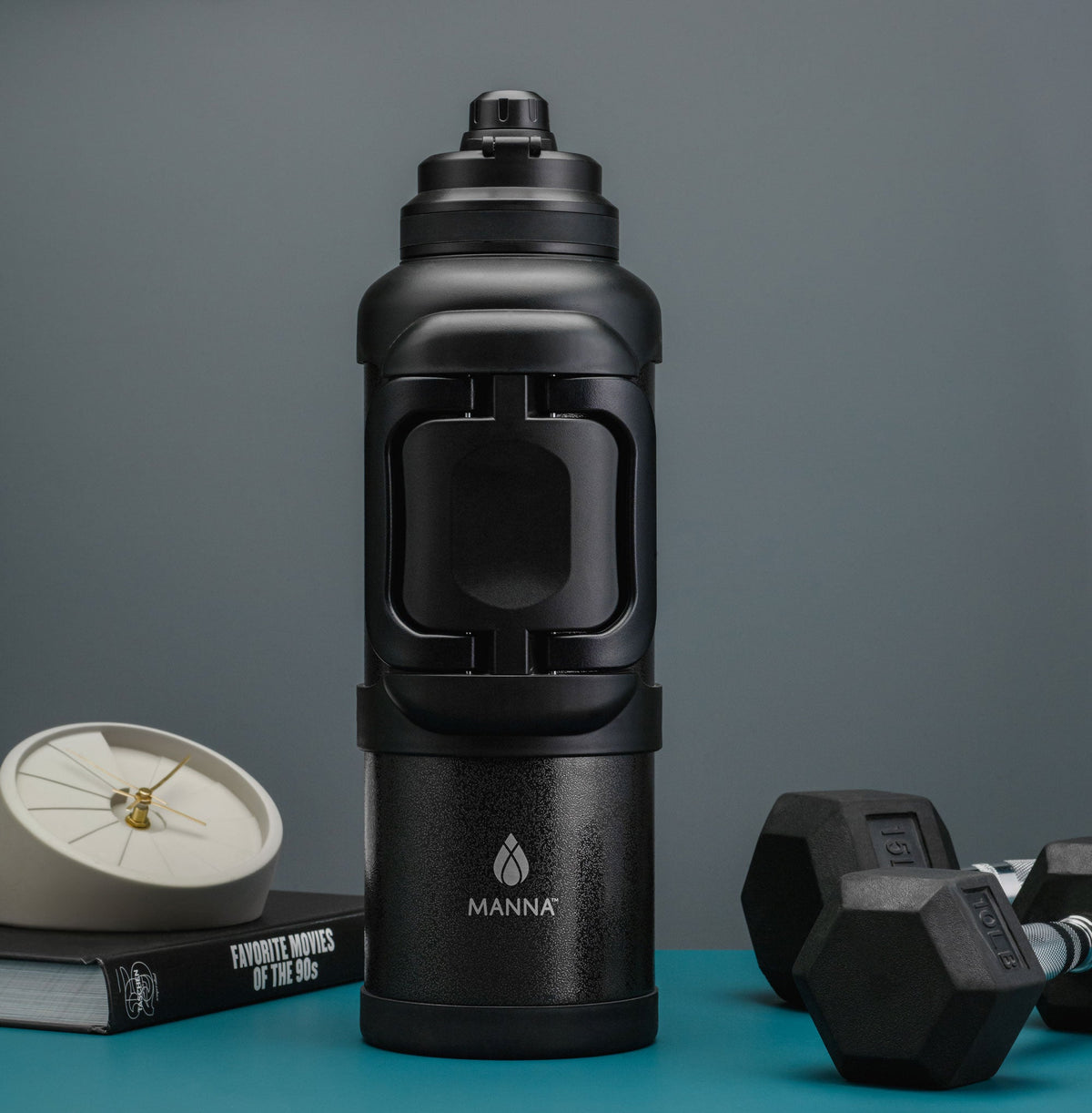 4l-titan-bottle-135-oz-e1 A0029681.jpg