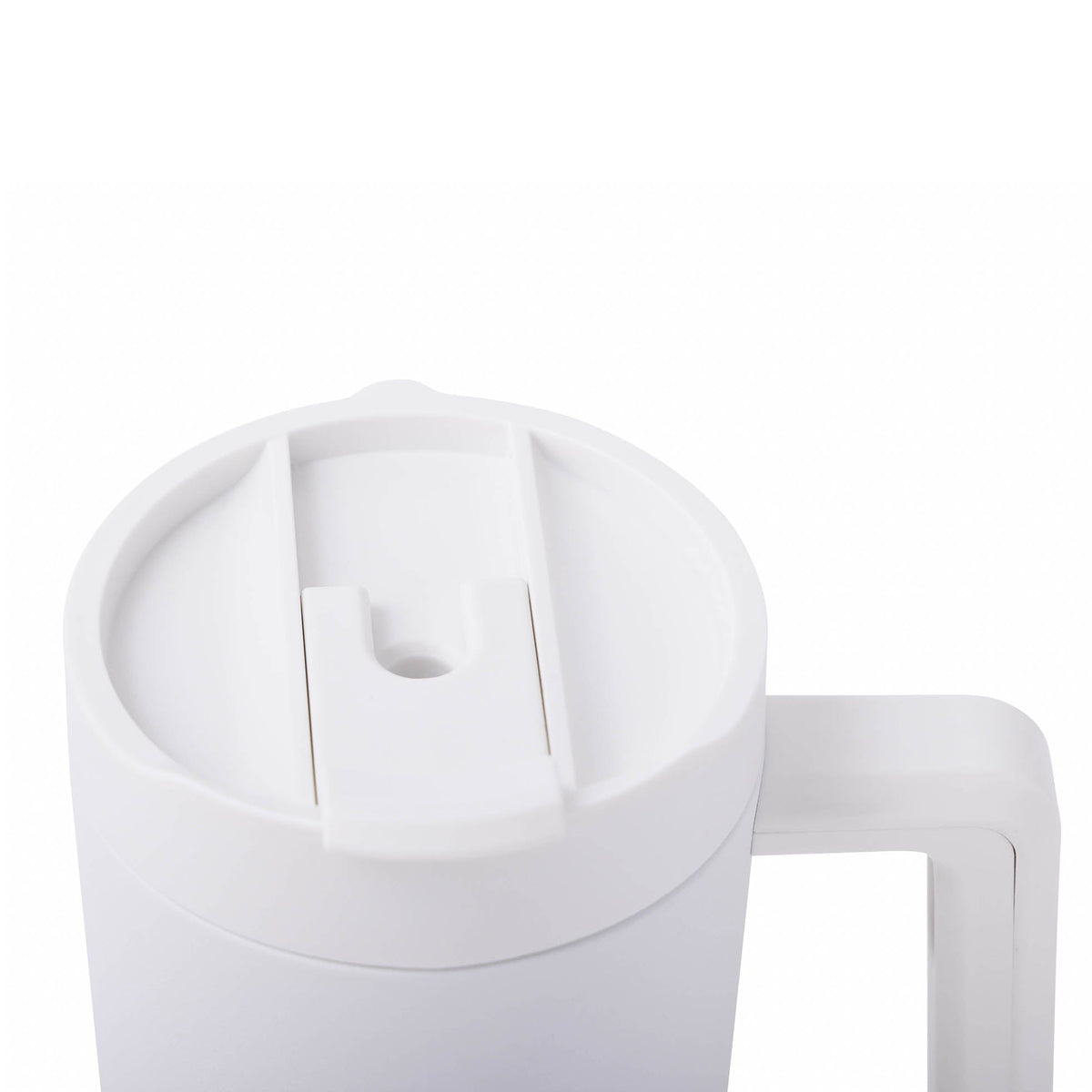 40-oz-top-tumbler-o7 CoreHome_MannaHydration_Whites_Raw-52.jpg